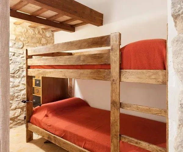 Feliu, Masia Stone House, And Ground-floor Apartment, Sant Daniel-girona